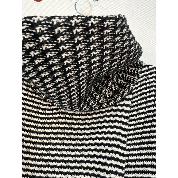 Cabi Womens Turtleneck Knit Sweater Size S Black & White Striped Split Front - Picture 10 of 14